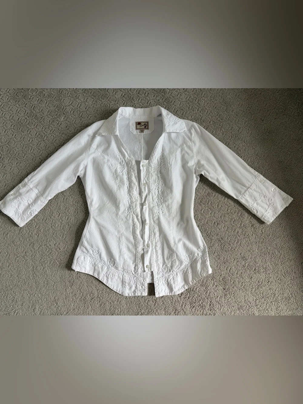 Scully Cantina White Women's Embroidered Button-Down Shirt size S - Picture 12 of 16